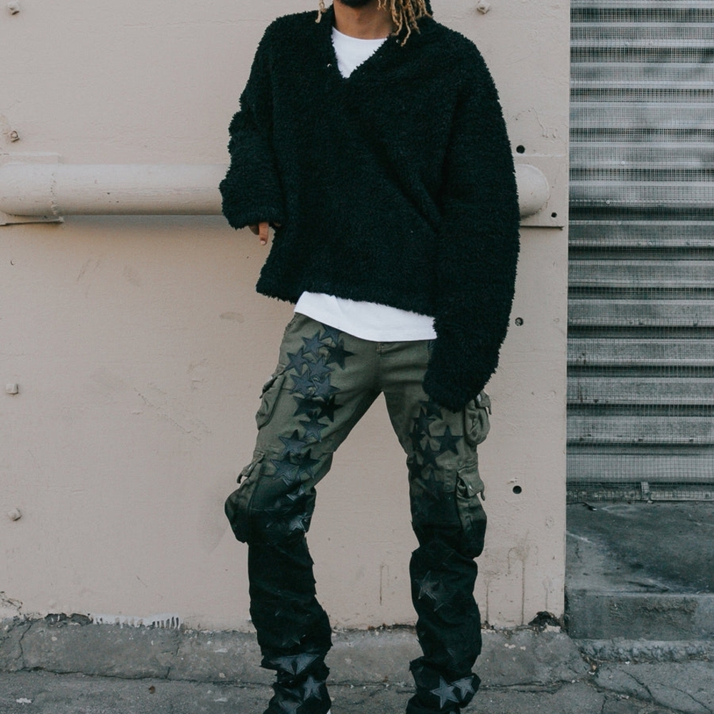 MNML Green Cargo Pants with Black Star Accents - Picture 10 of 12